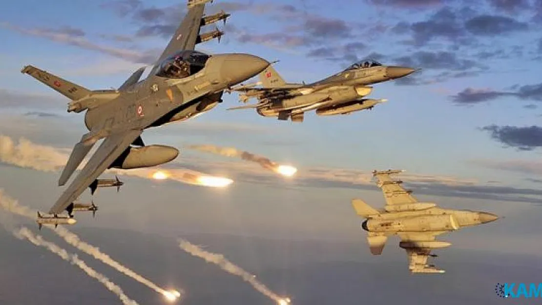 TSK duyurdu! Kuzey Irak'taki Zap bölgesinde 5 terörist öldürüldü