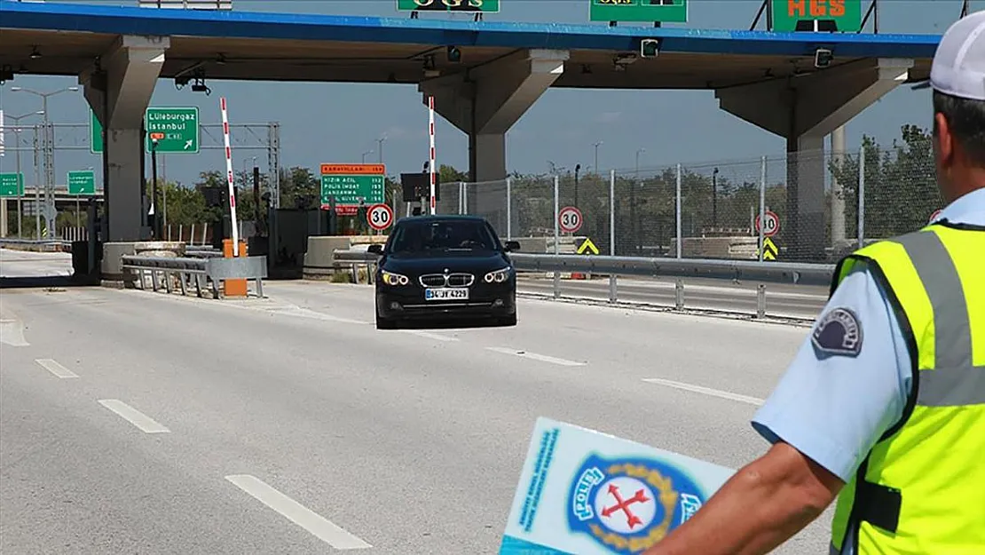 Tüm Araç Sahiplerini İlgilendiriyor! Yargıtay'dan Geçiş İhlali Kararı