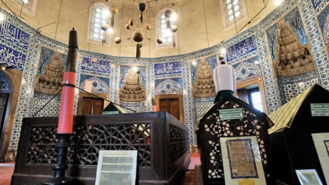 Türbelerin İslamda ki yeri nedir? Kuran'a göre mezar şekilleri nasıl olmalıdır?