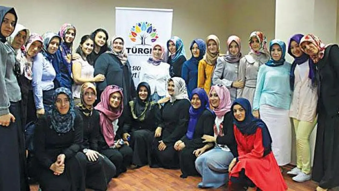 TÜRGEV 25 öğrenci yurdunu kapatma kararı aldı!