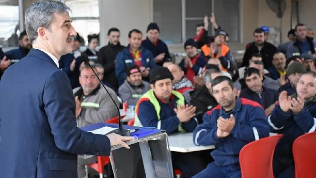 Turgutlu Belediyesi'nden işçi maaşlarına zam