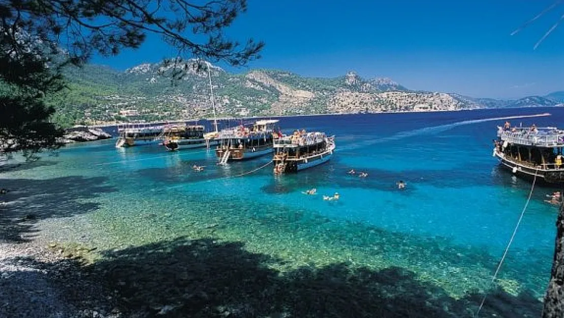Turizmde Tehlike Çanları Çalıyor