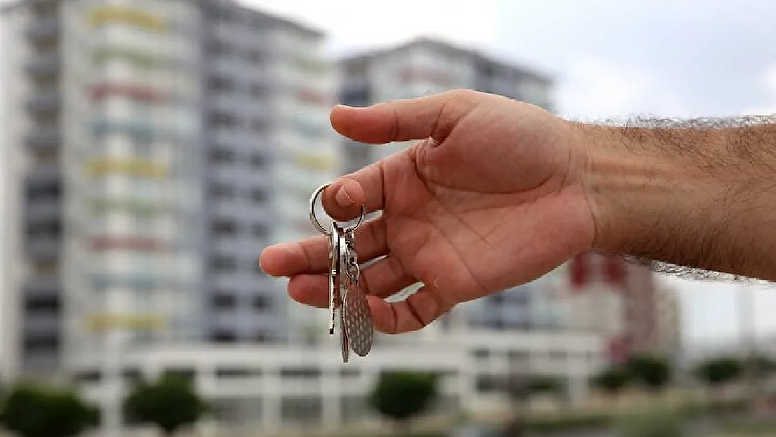 Türkiye İş Bankası, emlak piyasasına el attı: 16 gün boyunca satışta kalacak 600 bin TL'si olan herkes Antalya'dan gayrimenkul alabilecek!