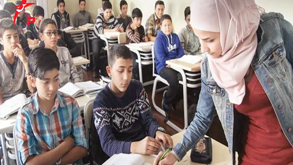 Türkiye'de 970 Bin Eğitim Çağında Suriyeli Çocuk Var