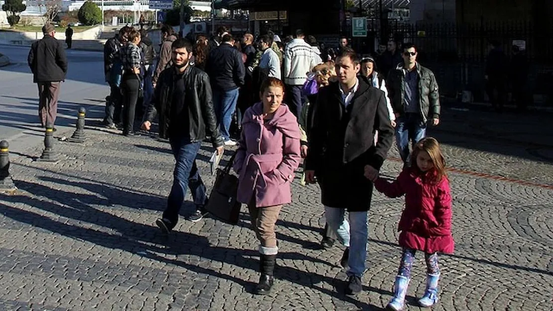 Türkiye'de Sıcaklık Artışları: Gelecek Hafta Ortasında Beklenen Sıcak Dalga