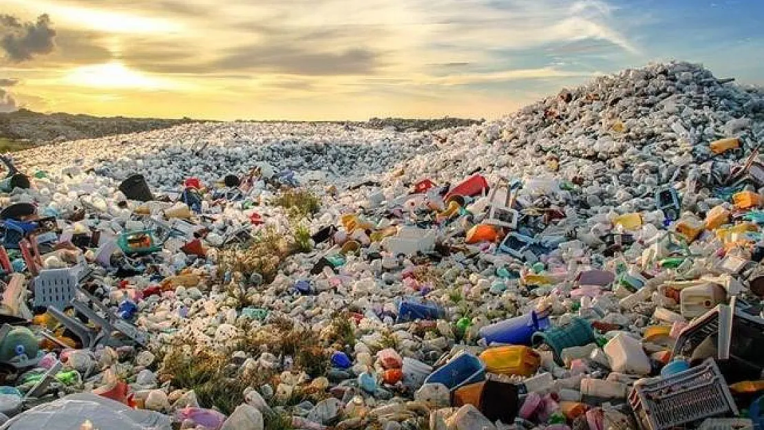 Türkiye'nin Çin Irak Tunus Tayland gibi ülkelerden plastik atık ithal ettiği ortaya çıktı!