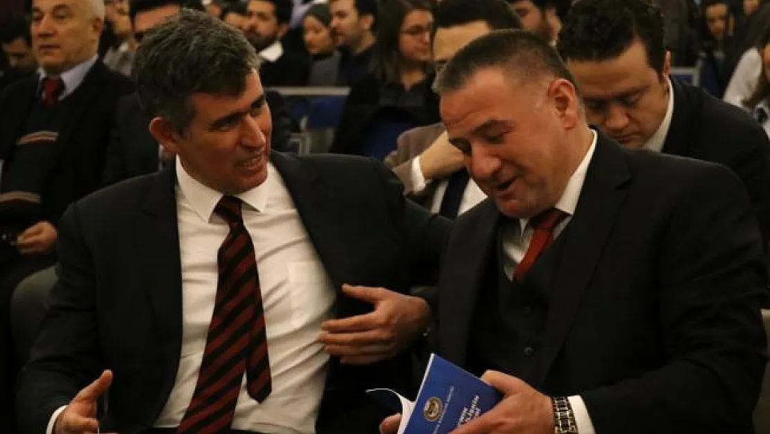 'Türkiye'ye diken yargıdan batırıldı'