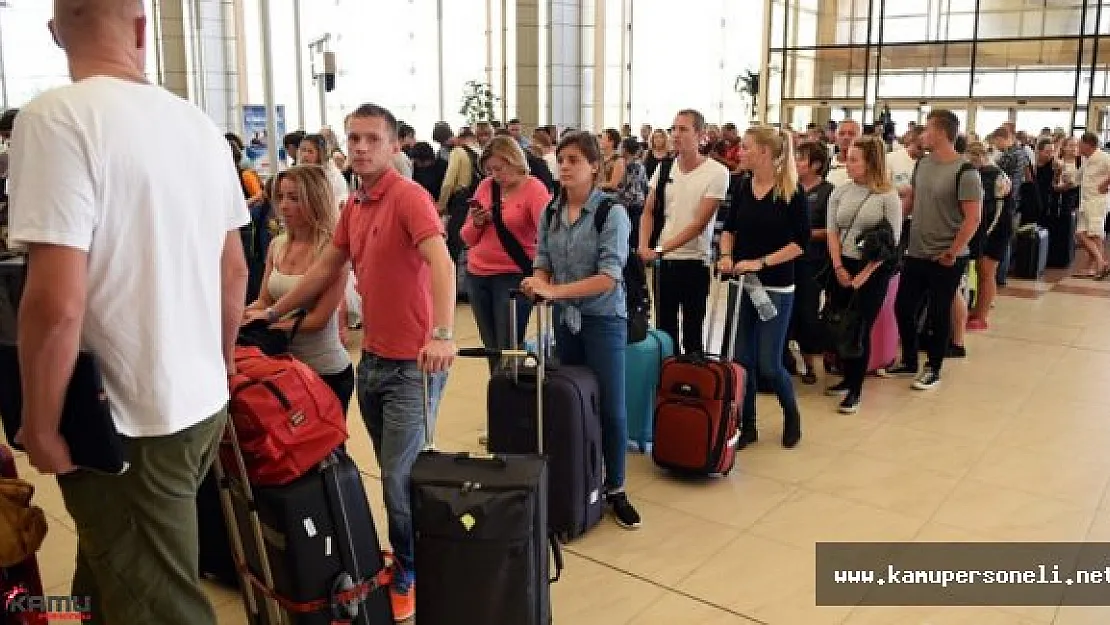 Türkiye'ye Gelen Turistler Terörist Saldırıyı Kınadı