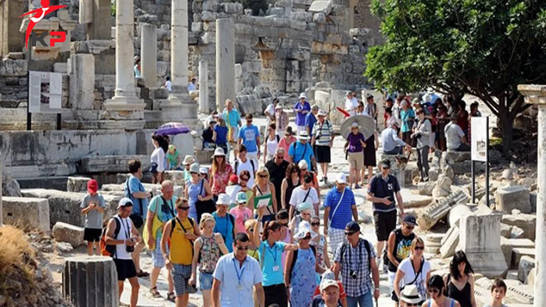 Türkiye'yi Ziyaret Eden Yabancı Sayısı Ekim Ayında Arttı