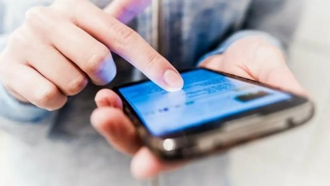 Tuvalette telefon kullananlar dikkat! İşte tuvalette telefon kullanmanın zararları