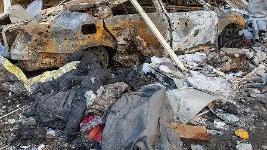 Ukraynalılar, Rusların Yaptığı Yardımları Ateşe Verdi