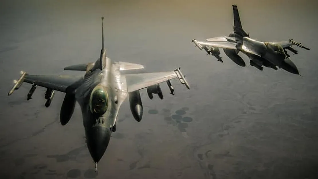 Ukrayna'nın Rusya'ya Karşı Savaşında F-16'lar Fark Yaratabilir Mi?