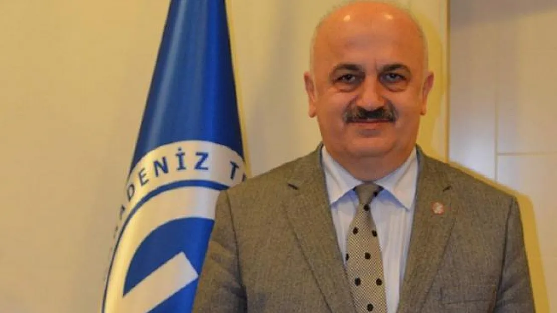 Üniversite Rektörünün 3 kızı ve iki damadı aynı üniversitede öğretim görevlisi olduğu ortaya çıktı!