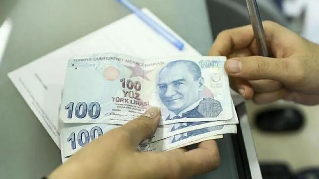 Üniversitede bu bölümleri seçenlere 2.104 TL burs verilecek!