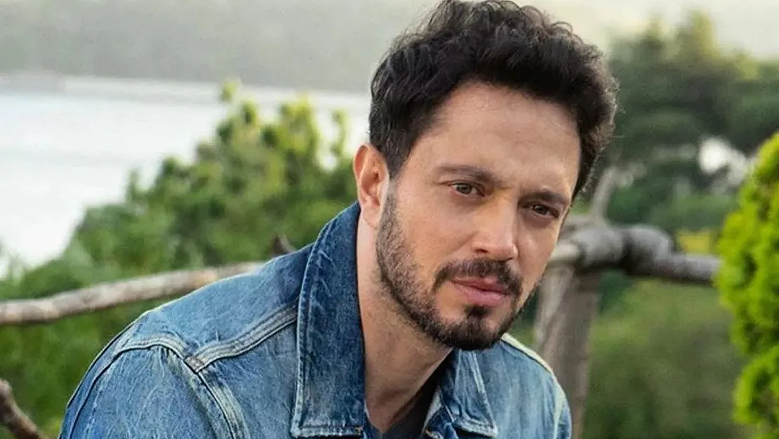 Ünlü şarkıcı Murat Boz açıkladı, yeni proje yolda ne şarkı ne dizi, bu kez bambaşka bir şey…