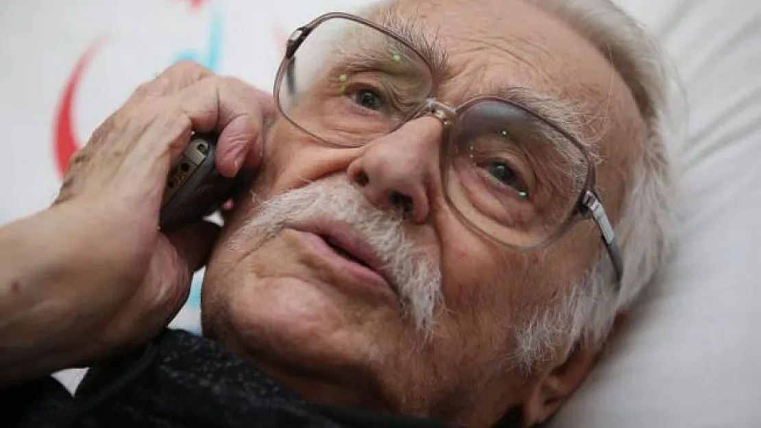 Usta Oyuncu Eşref Kolçak'tan Üzücü Haber- Eşref Kolçak Kimdir?