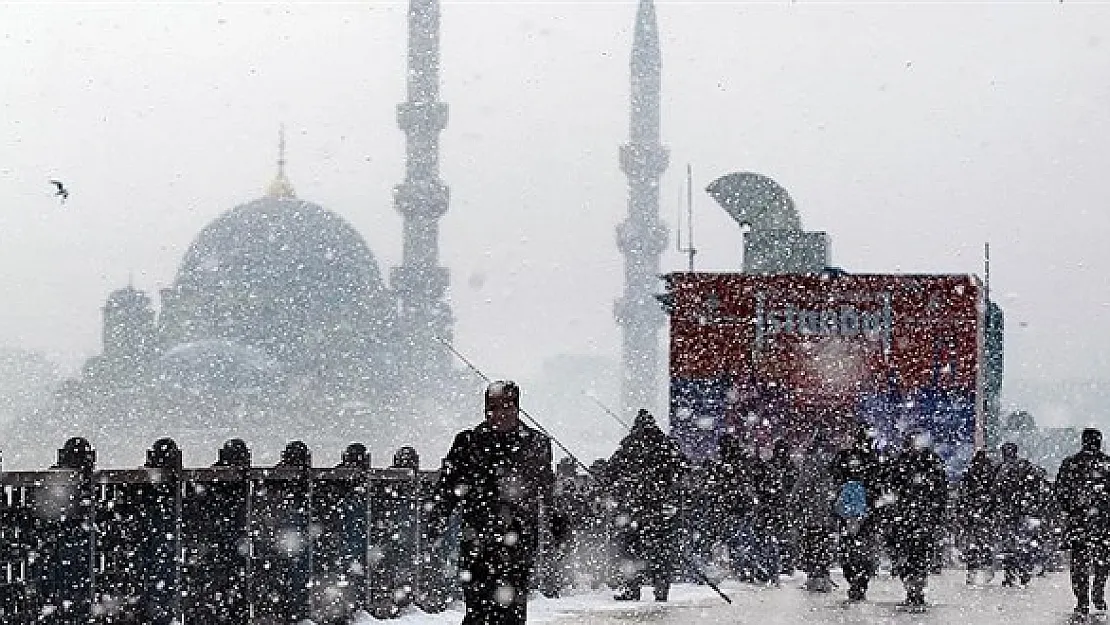 Uzmanlar Tarih Verdi! İstanbul'a Kar Geliyor!