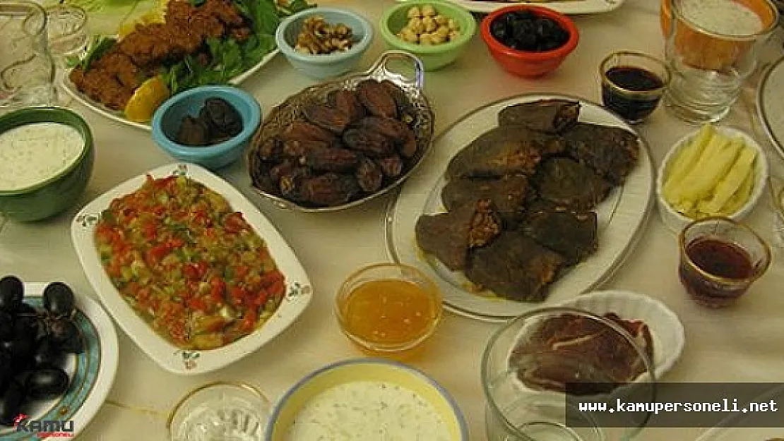 Uzmanlardan İftar Beslenme Tavsiyeleri