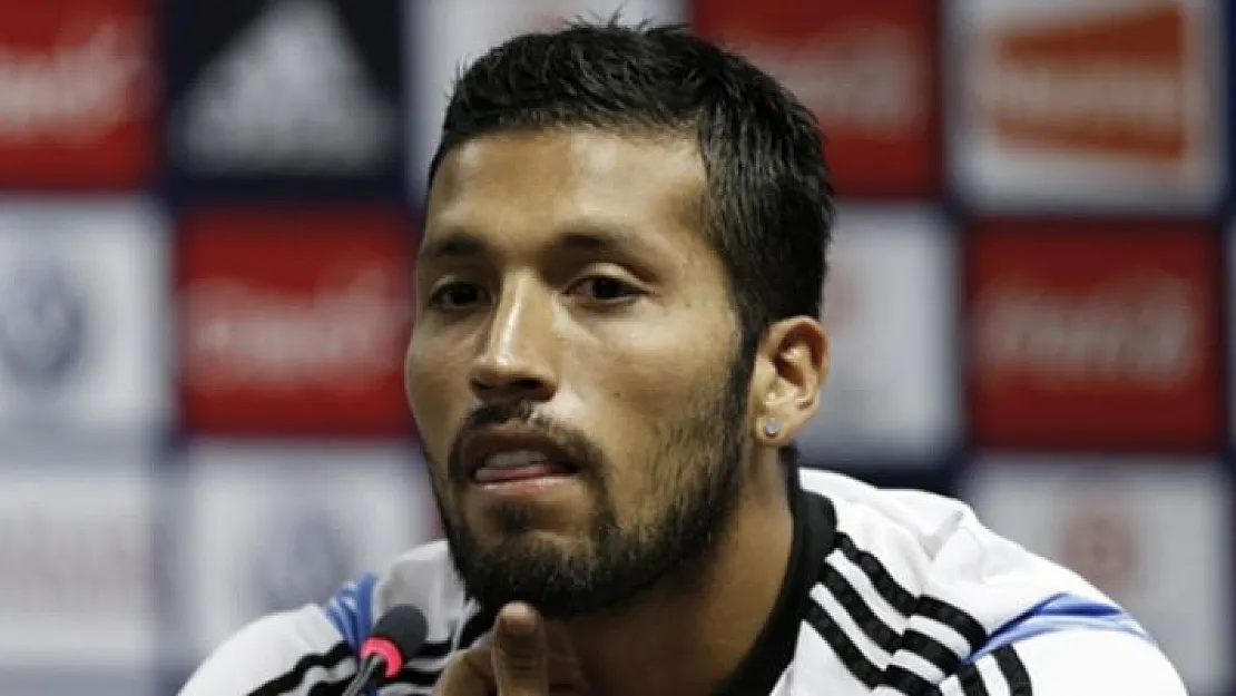 Valencia'da forma giyen Ezequiel Garay Corona virüsüne yakalandı!