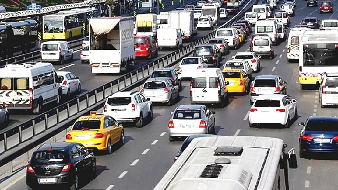 Valilik açıkladı: Trafiğe çıkanlar dikkat! Artık 06.00-22.00 arasında yasak