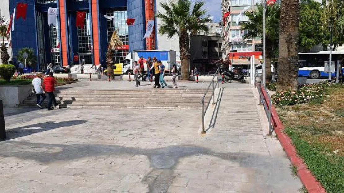 Valilikten Engelli Rampası Hakkında Açıklama Geldi