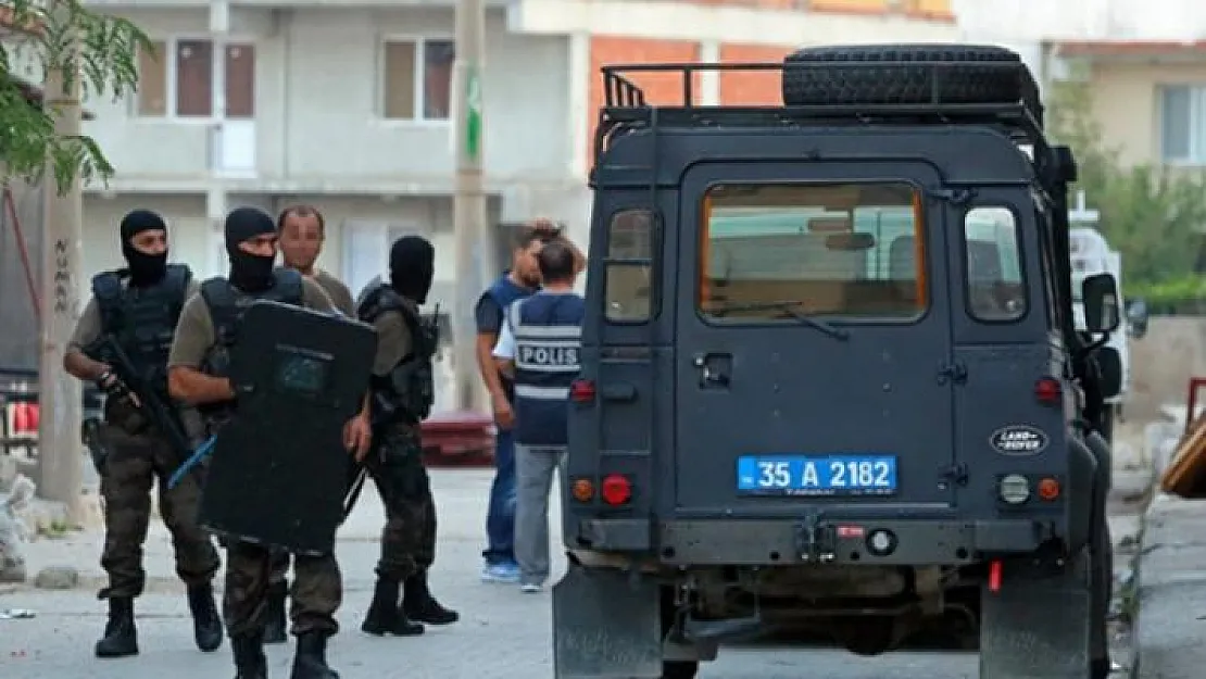 Van'da terör örgütü adına sokak eylemleri planladıkları öne sürülen 8 şüpheli gözaltına alındı