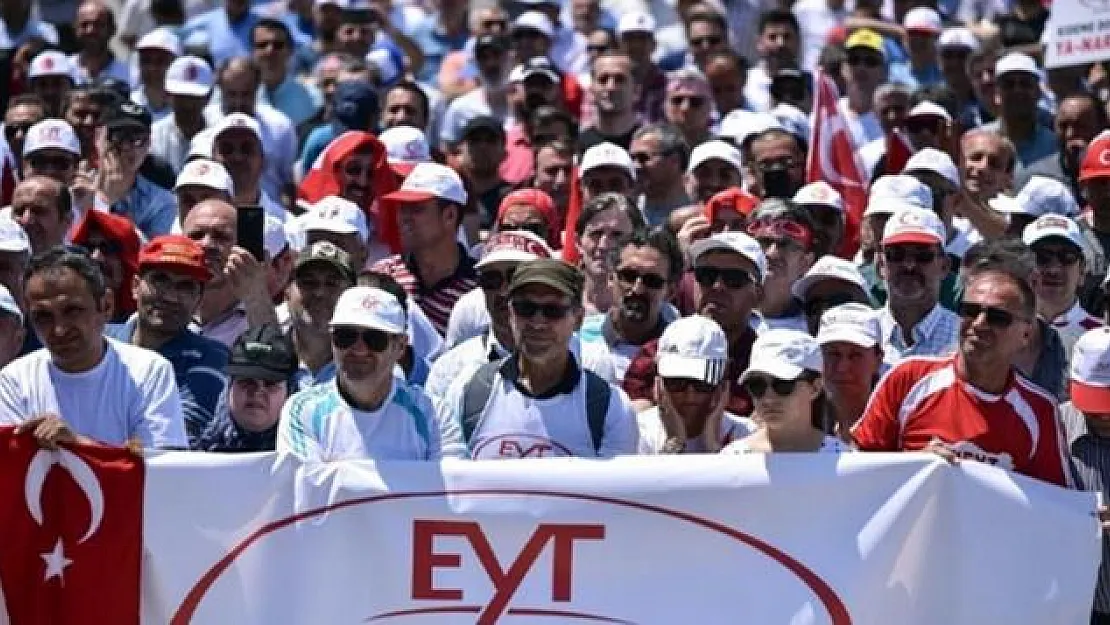 Ve belli oldu! Cumhurbaşkanlığından EYT açıklaması geldi!