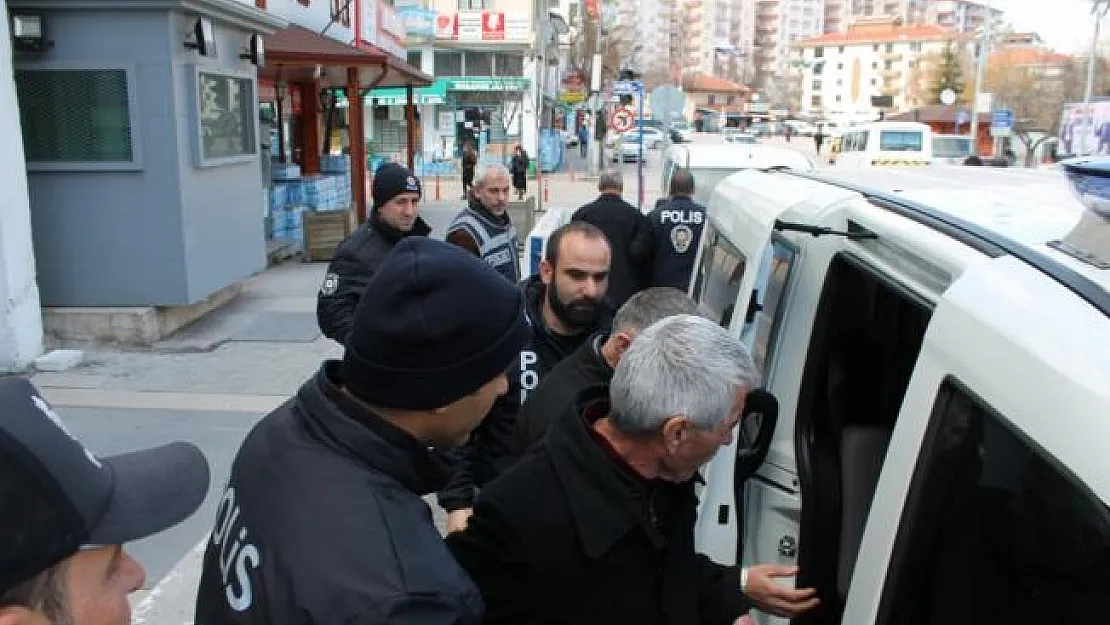 Yankesiciler suçüstü yakalandı