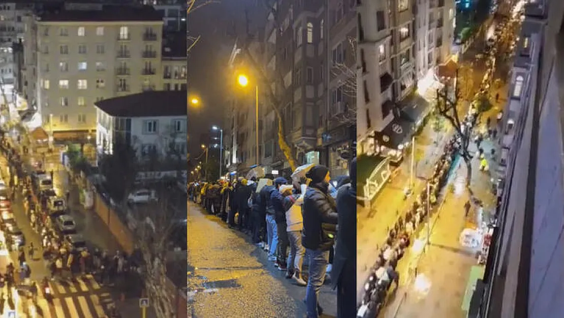 Yardım tırı okula gelemedi İstanbul halkı tek yürek oldu! Devasa insan zinciri ile yardımlar elden ele taşındı! İşte o görüntüler…