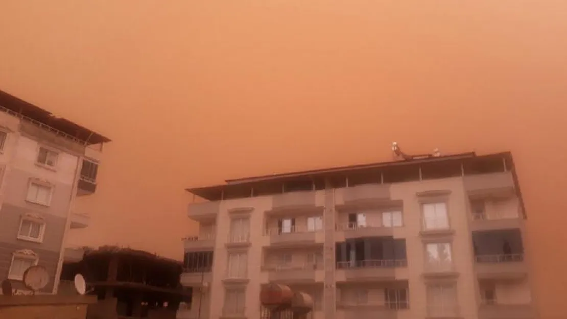 Yarın için açıklama geldi! Yetkililer uyardı: Mümkünse sakın evden çıkmayın!