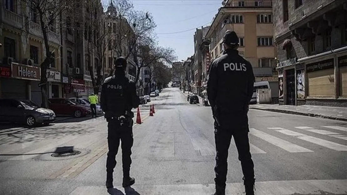 Yasakların gevşetilmesi için masada 2 seçenek var!