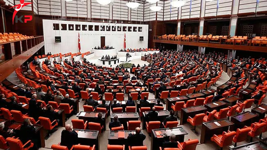 Yaz Saati Uygulamasına İlişkin Düzenleme Torba Yasaya Eklendi