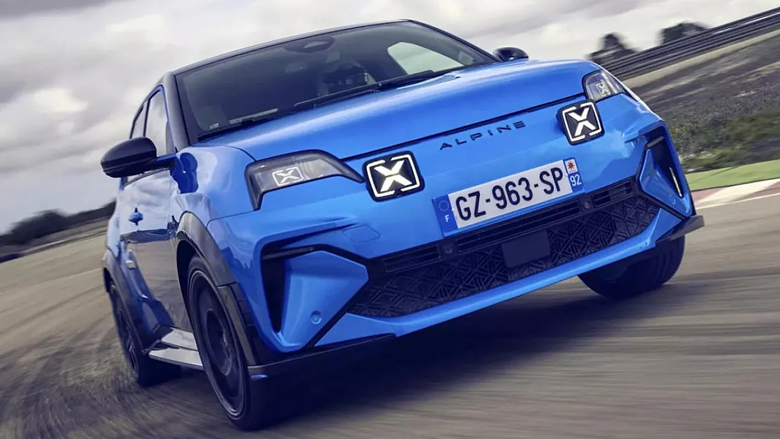 Yılın Otomobili Adayı Alpine A290 Türkiye Yollarında! İşte Sporcunun Dikkat Çeken Fiyatı ve Özellikleri