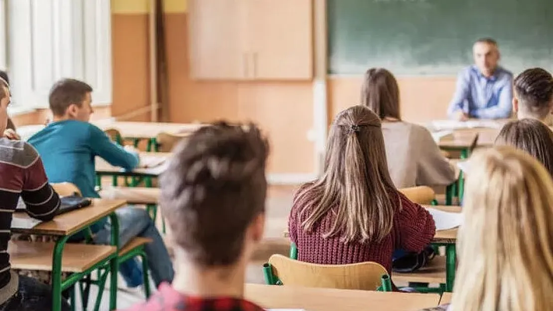 YÖK Başkanı canlı yayında açıkladı: Sistem değişiyor! Üniversiteler nisan ayından itibaren..