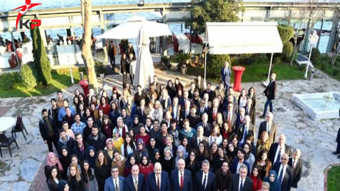 YÖK Öğrencileri Bir Çatı Altında Toplayarak Bilim İnsanı Yetiştiriyor
