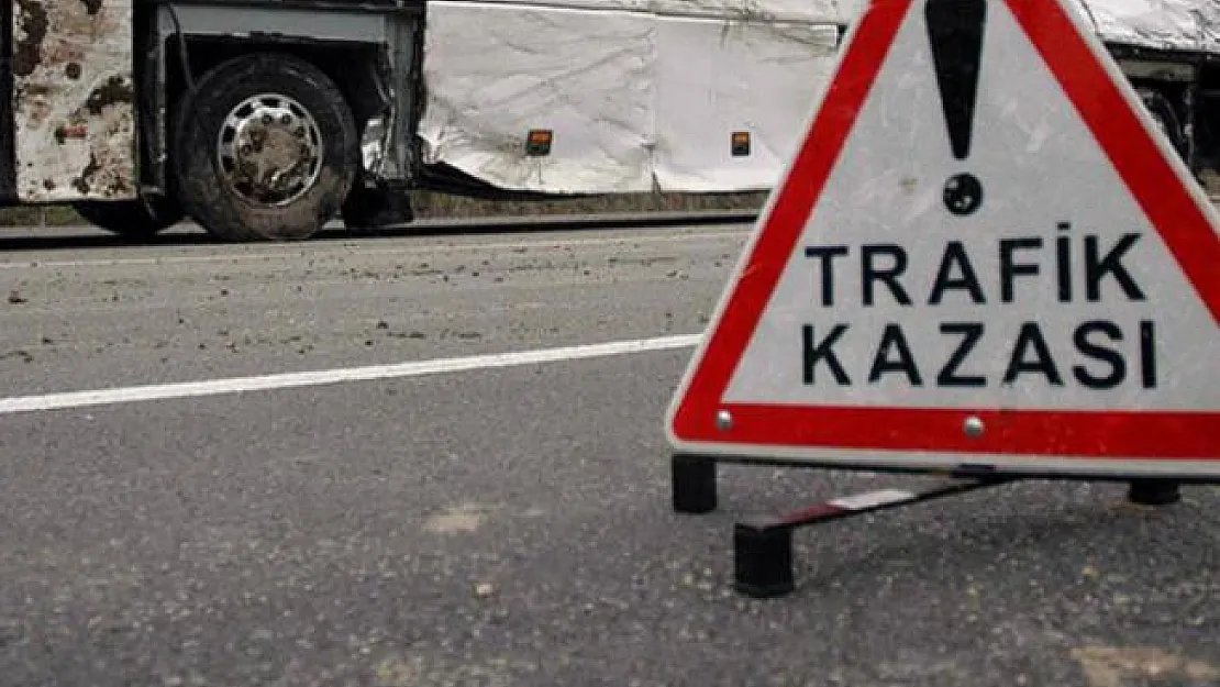 Yolcu Otobüsü Devrildi ! Çok Sayıda Yaralı Var