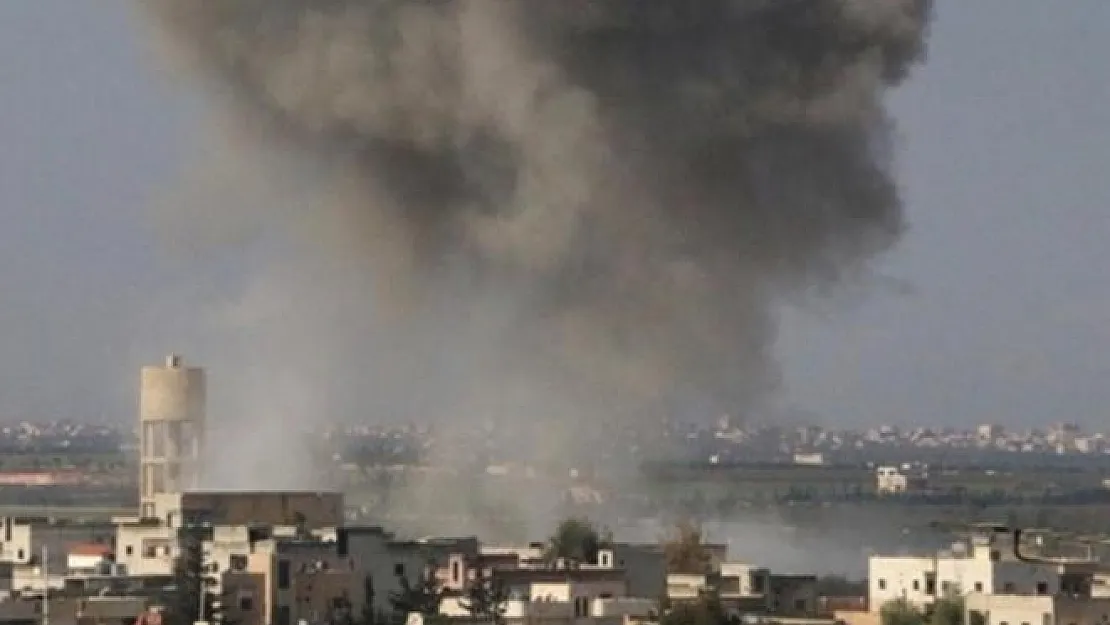 YPG/PKK ile DEAŞ güçleri Heccin ilçe merkezinde çatışma devam ediyor