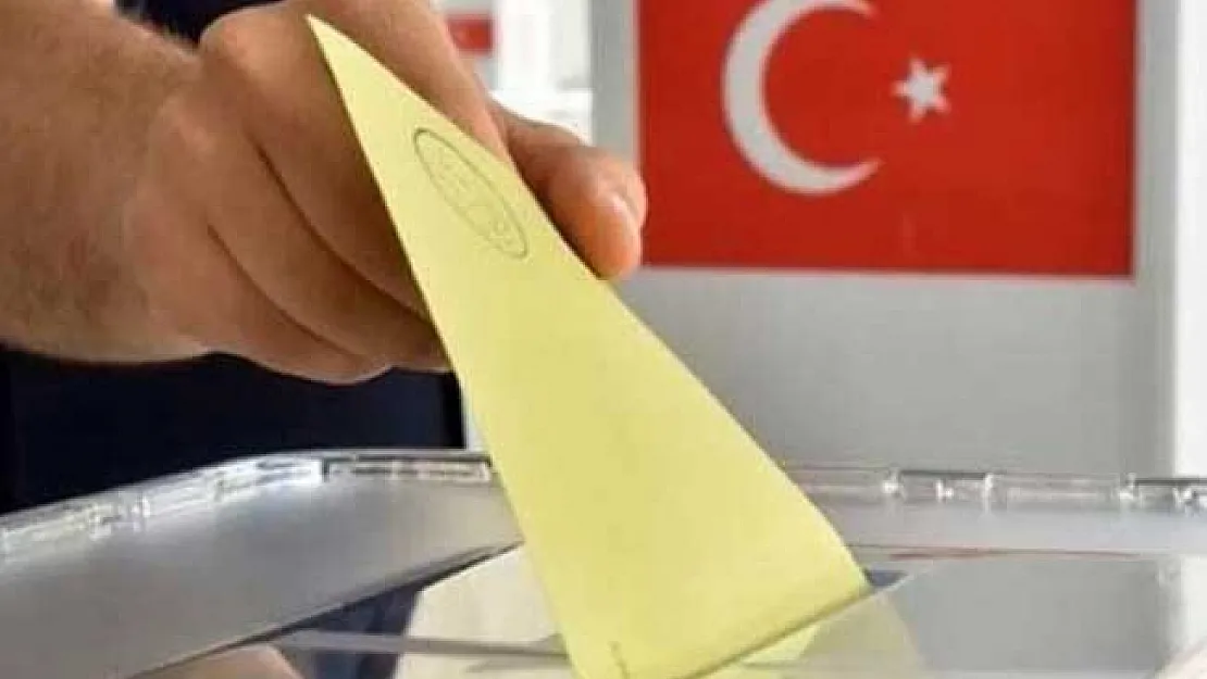 YSK'dan Flaş Değişiklik ! Oy Kullanma Saatleri Değişti