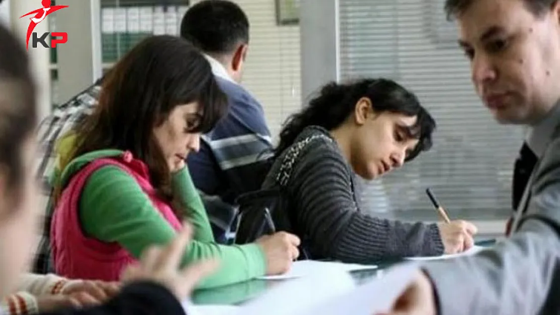 Yüksekokullarda Boş Bulunan Kadrolara Suriyeli Mülteciler Alınacak
