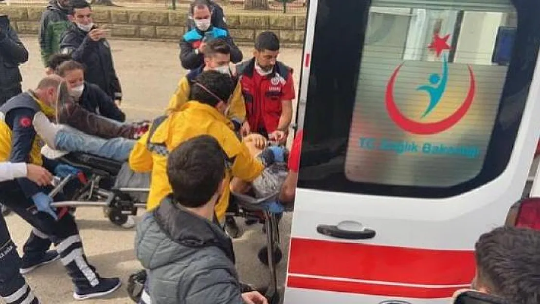 Yunan Askeri Bir Kez Daha Göçmenlere Ateş Açtı ! Yaralılar Var