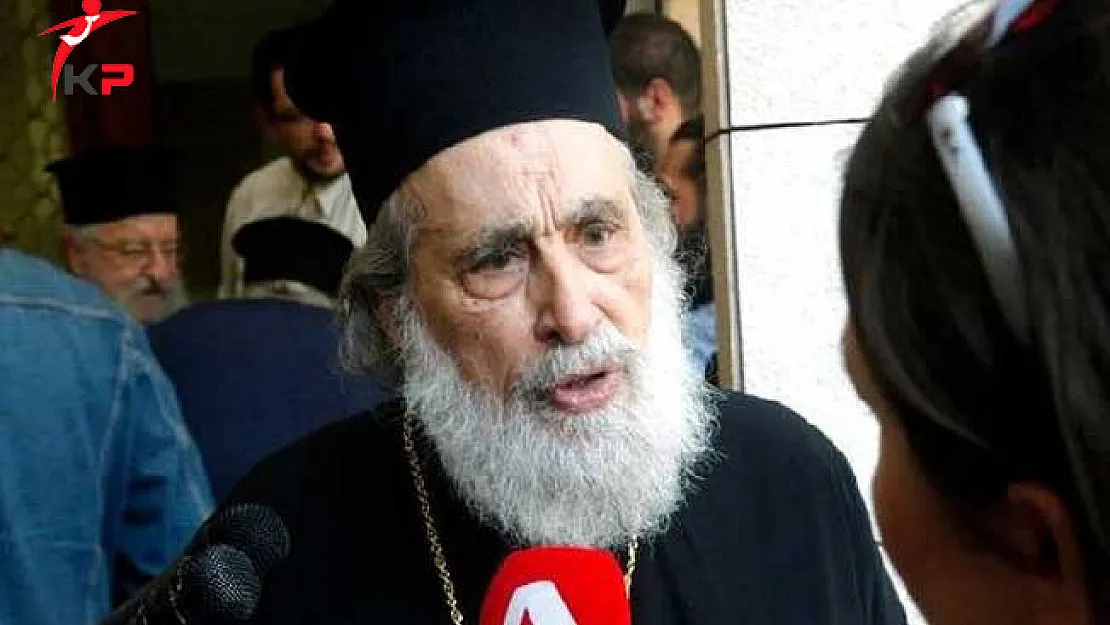 Yunan Dini Lider Boğularak Can Verdi