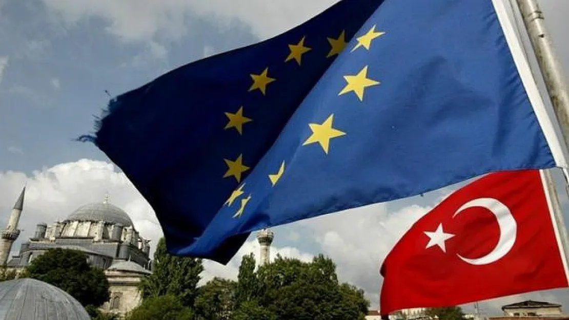 Yunanistan'dan geçişleri durdurma sözüne AB'den Türkiye'ye yardım!