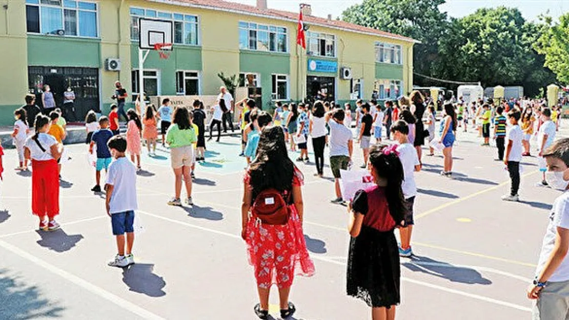Yüz yüze eğitim için 12-17 yaş aşılansın önerisi sunuldu!