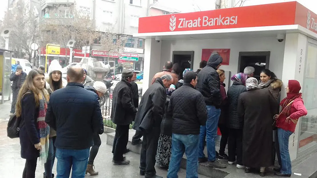 Ziraat Bankası hesabı olanları ilgilendiriyor! 2.500 TL ve üzerinde 200 TL verilecek!