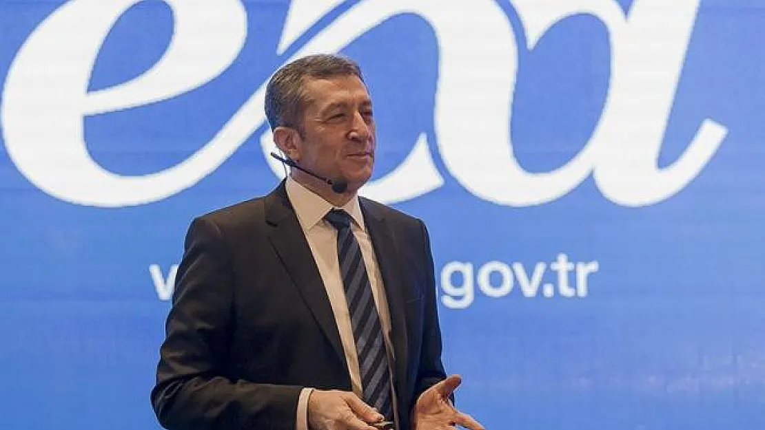 Ziya Selçuk, Eba Canlı Sınıf Uygulamasına Olan İlgiden Memnun...