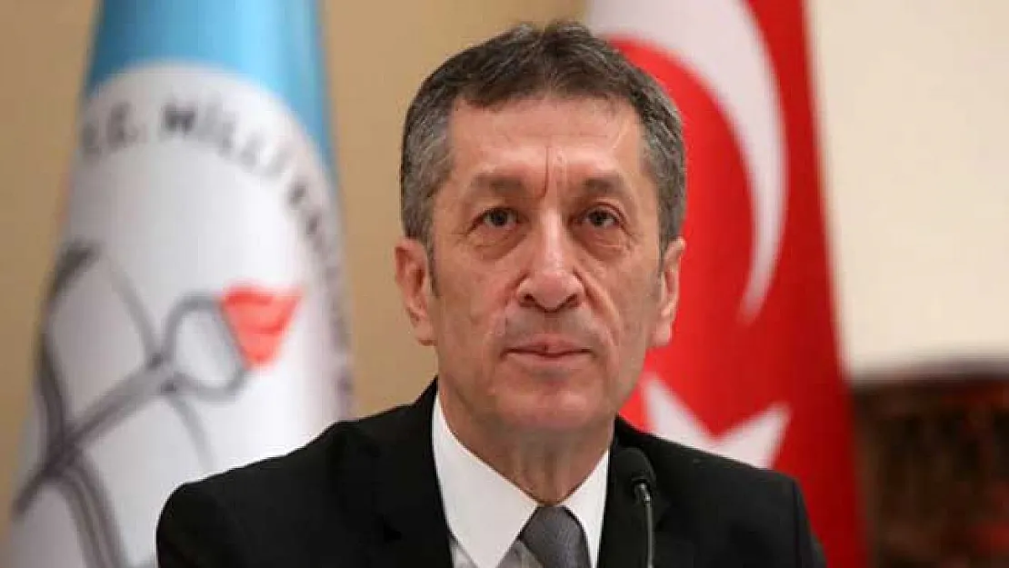 Ziya Selçuk'tan Kız Öğrencilere Sağlanacak Burs ve Desteklere Dair Açıklama