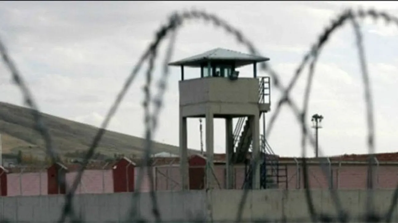 Cezaevinden çıkan mahkumlar suç ilanları veriyor