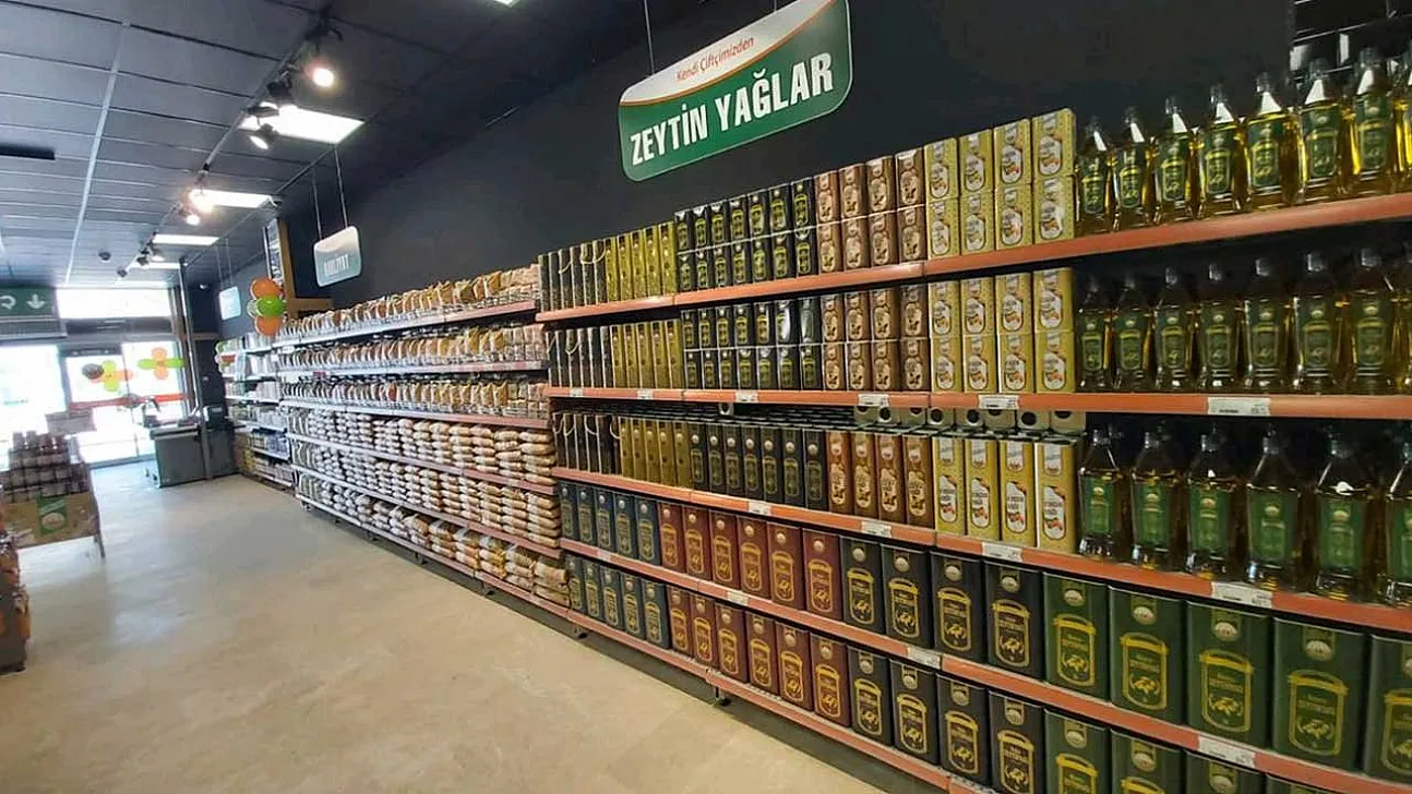 Raflarda deprem etkisi: Tarım Kredi fiyatları dibe çekti, marketlerde izdiham kapıda!