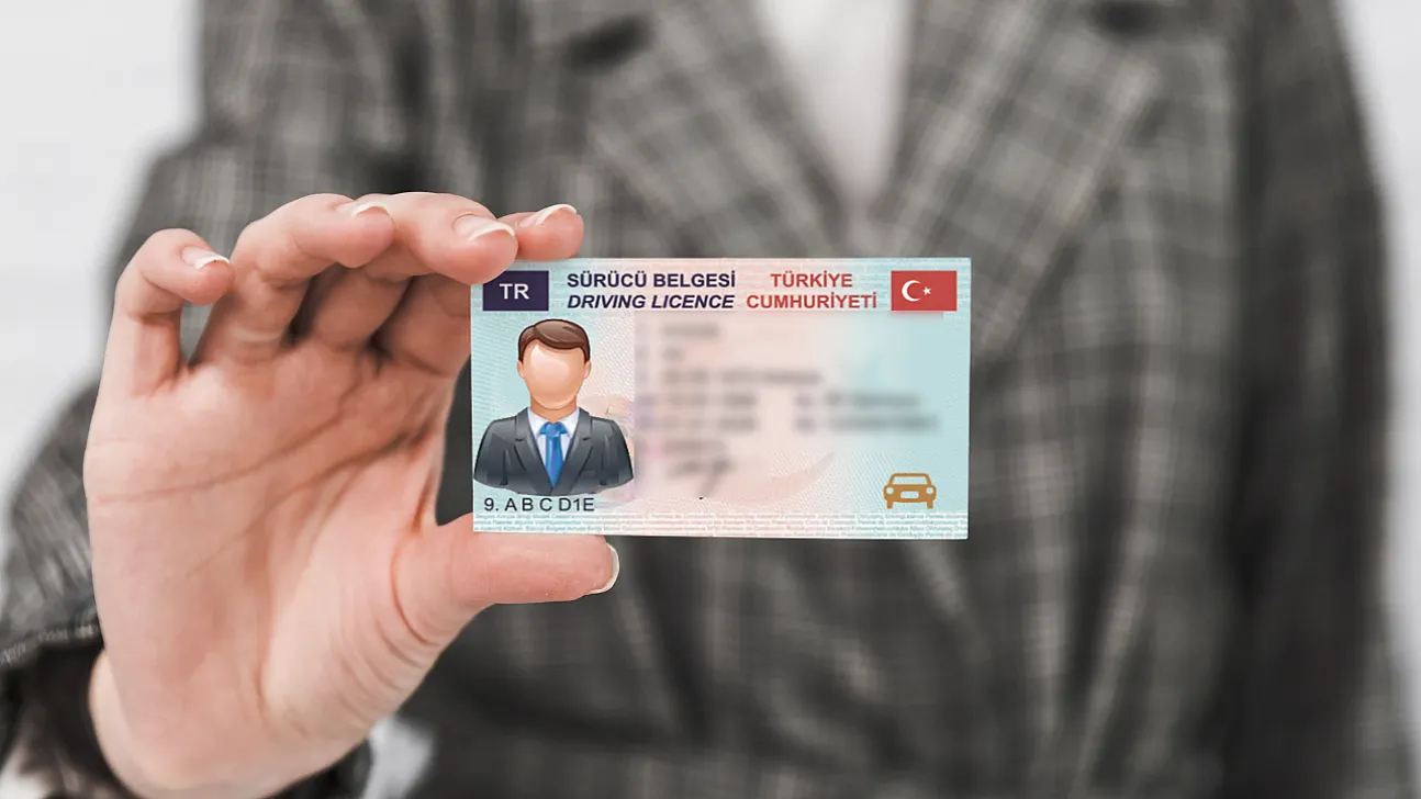 Yaşlı Sürücüler İçin Takip Sistemi Değişiyor: Ehliyet Yenilemede Yeni Kurallar Geliyor