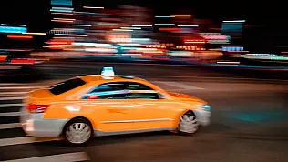 Şehirlerin parlayan yıldızı: Taksilerin neden sarı olduğunun ardındaki gizem çözüldü!